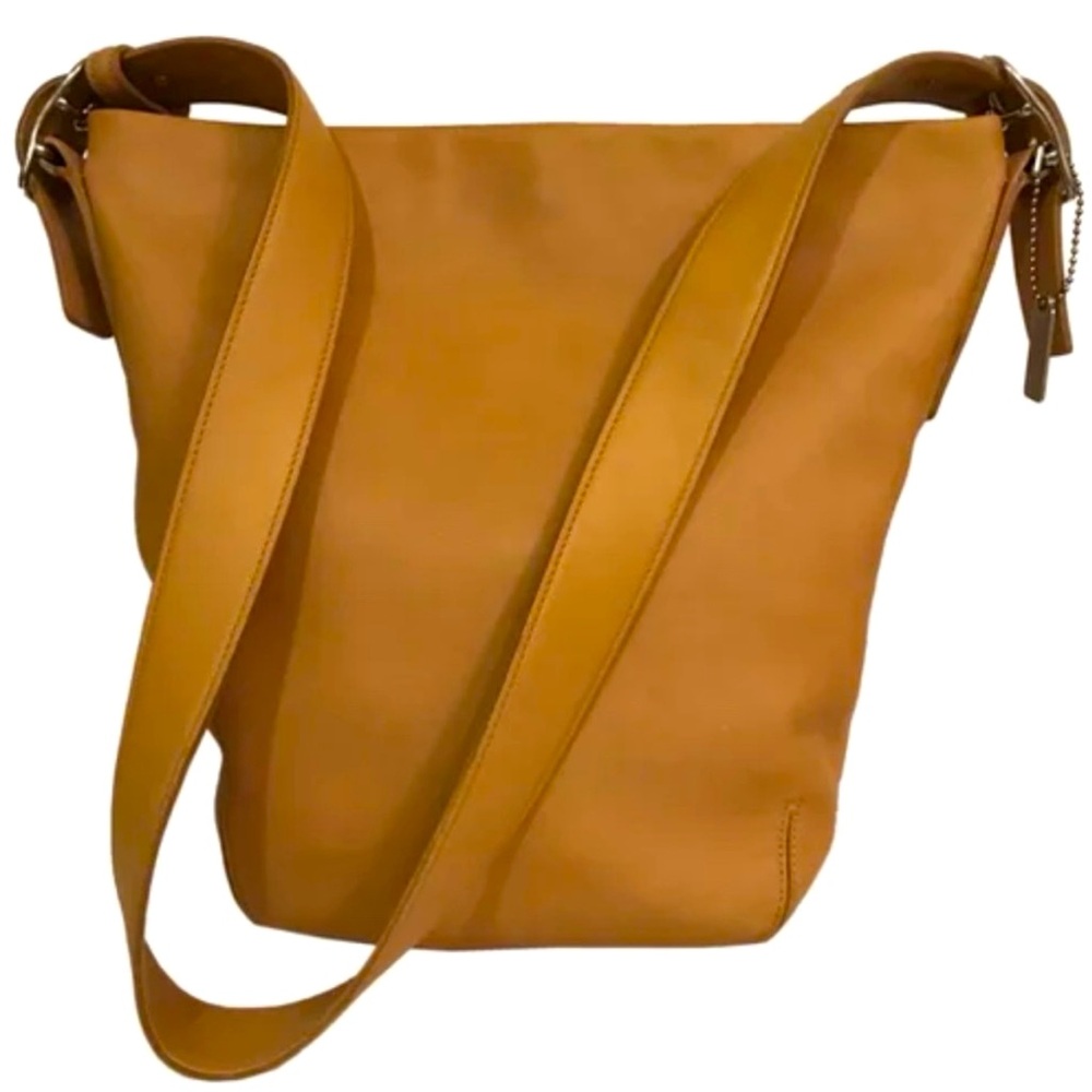 🛑SOLD🛑 COACH Vintage Leather SoHo Legacy Duffle Bucket Bag, No. 9186